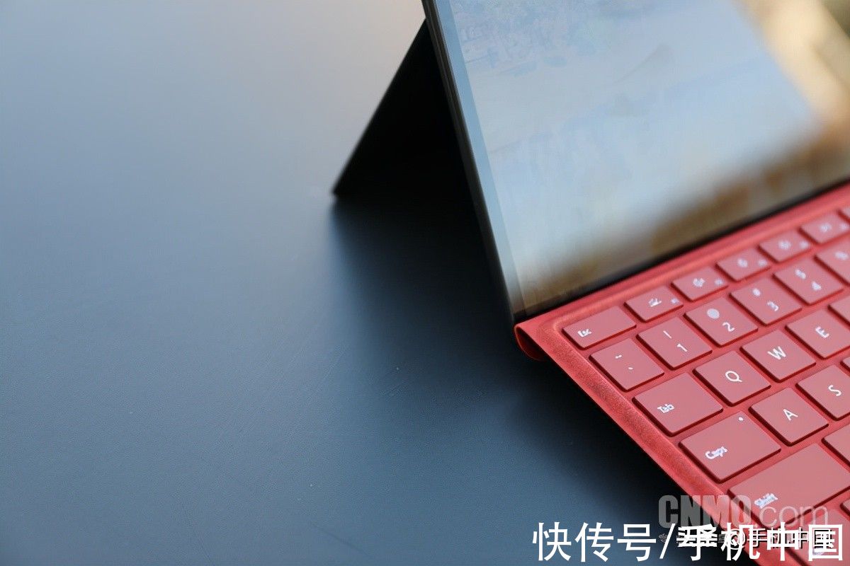 intel|微软Surface Pro 8评测：一份后疫情时代关于轻薄PC的优质答卷