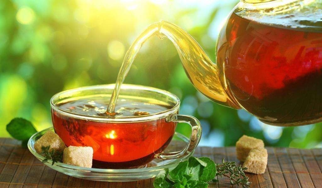 宫廷中|《甄嬛》《如懿》都没说清楚,清朝皇帝后妃每天吃什么?怎么吃?