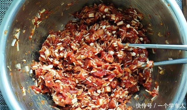 谁说馄饨只用肉,我家馄饨馅只用一半肉加一半它,比卖的鲜百倍