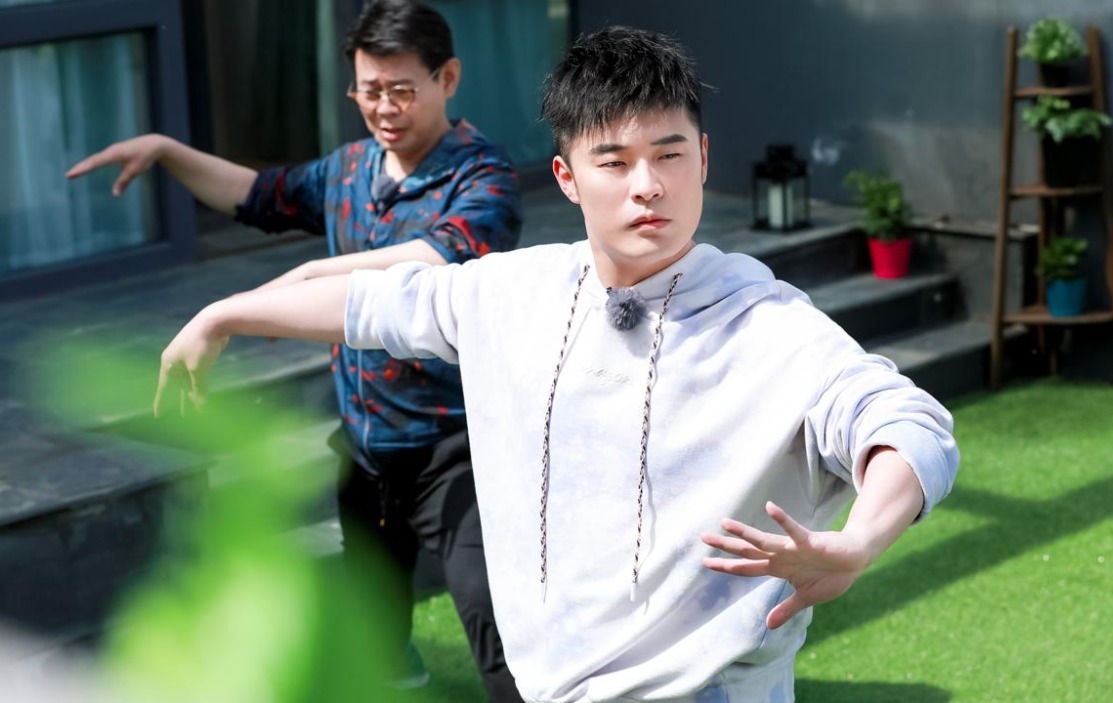 陈赫 李诞陈赫做客《向往的生活》,节目组被吐槽从垃圾桶里找嘉宾