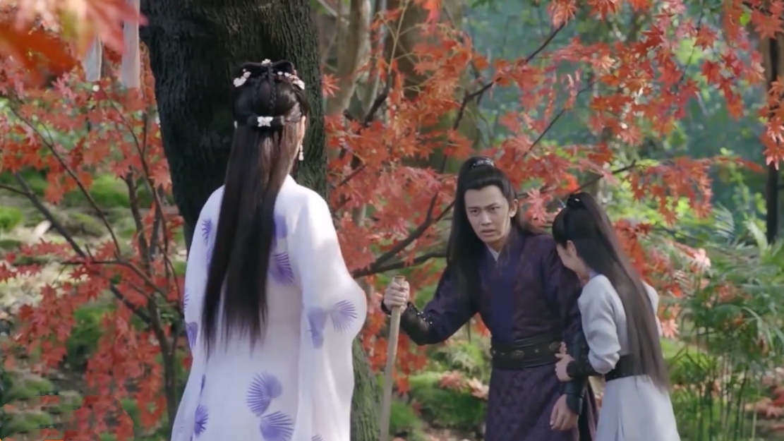 丫鬟|丫鬟诱惑公子的名场面来了,陆大人超级配合今夏,两人演出完美