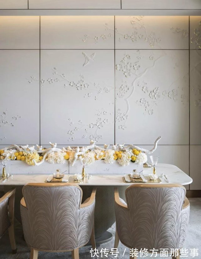 四居室|147平中式四居室,你看卧室牡丹花仙鹤背景墙俗气吗