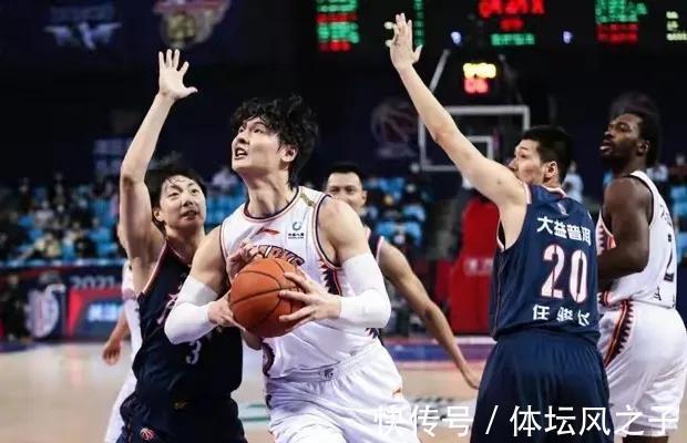 球队|客观来讲上海男篮想夺冠还是比较难的,与辽宁和广东等强队有差距