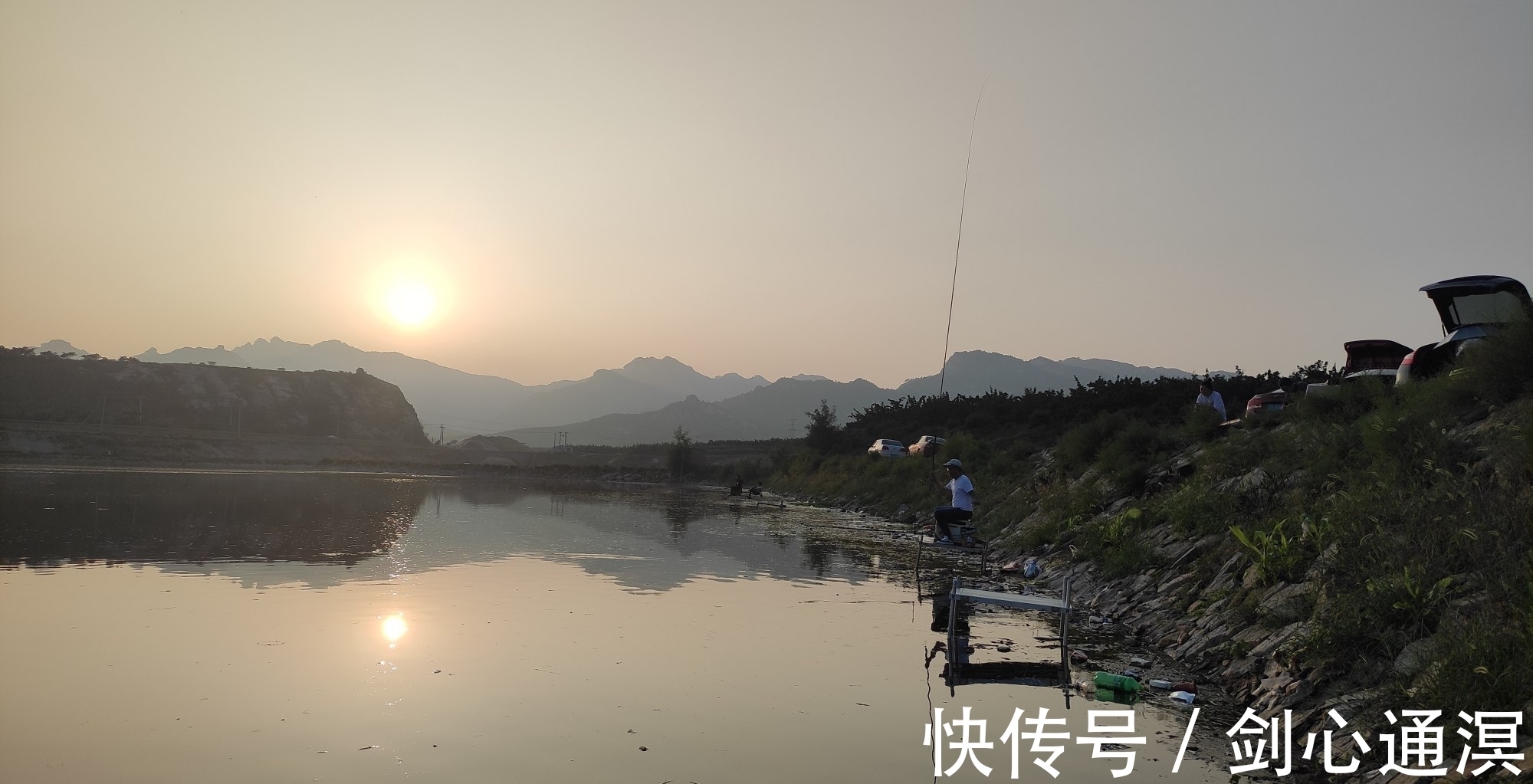 20年钓痴分享,冬季鲤鱼绝杀钓法,冬钓找对方法钓鲤鱼并不难