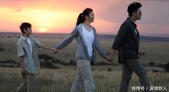 制胜|梁咏仪42岁都遮不住女神气质,波浪头+小西装简约制胜,太优雅