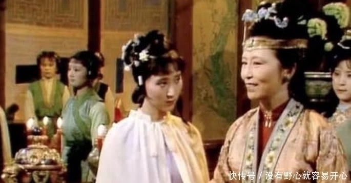 王熙凤@初入贾府，黛玉做了一件事，自此解决很多大麻烦，连迎春都佩服