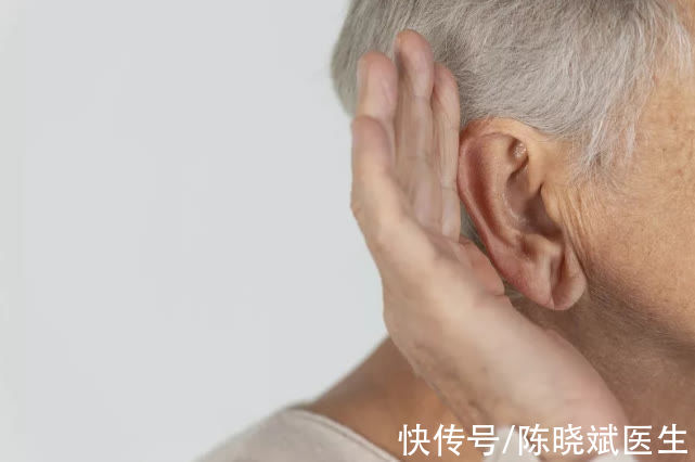 视力|3个信号发出预警,血脂已超过“警戒线”!做好4事,血脂稳稳的