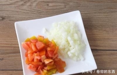 滋味|搭配简单的番茄炸酱,微酸的滋味让鸭肉更鲜美,炸酱面更美味!