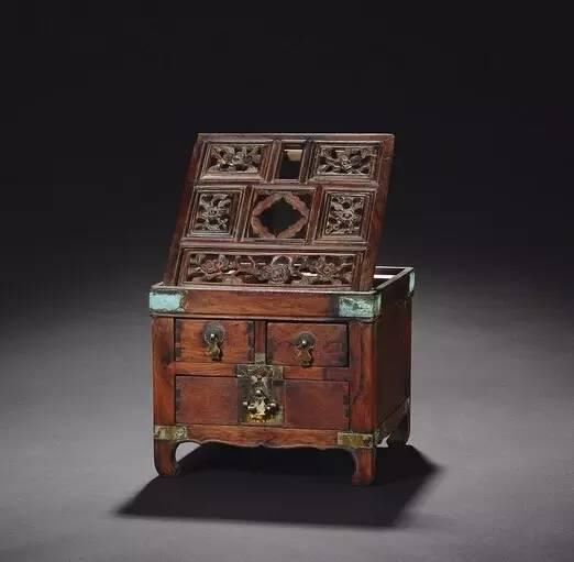 源于故宫博物院官网|古人的收纳盒,怎一个美字了得!