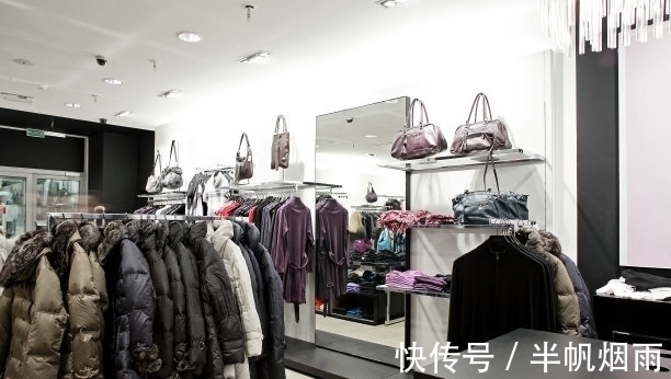 网购价|实体店卖家：顾客拿着手机查同款网购价，直言不卖就去网上买