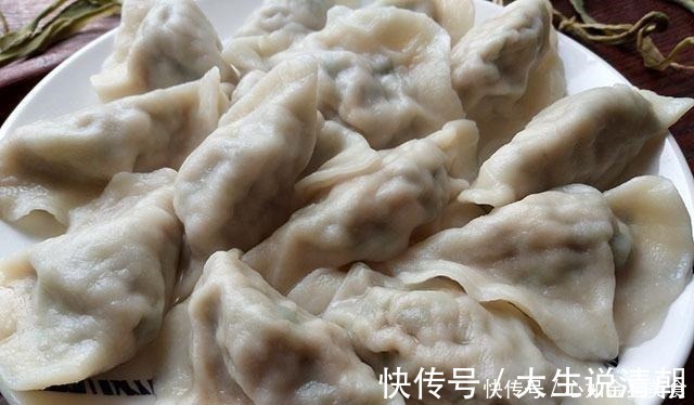 切碎|冷天,我常买它包饺子,泡好切碎拌进肉馅里,脆嫩鲜美,吃着真香