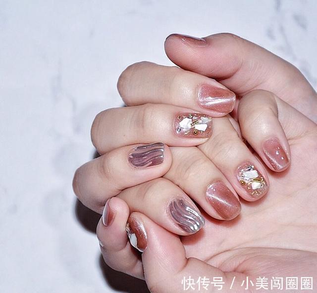 高级感|夏日专属的“神仙颜值”美甲都在这,显白又好看,绝对撩到你