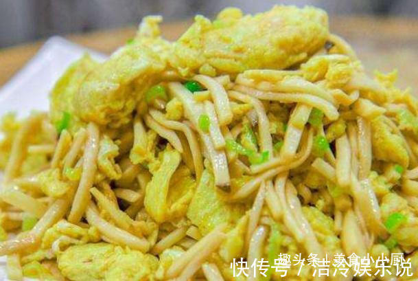 杏鲍菇丝|鸡蛋不要再炒柿子了，用“它”搭配更香更鲜美，鲜嫩多汁又营养