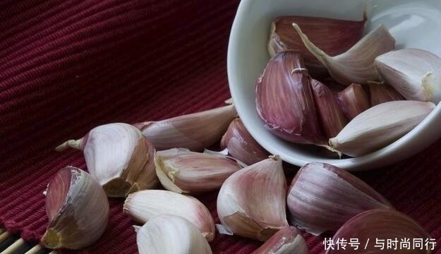 作用|幽门螺杆菌“怕”的几种食物,经常吃一点,胃病口臭都不见