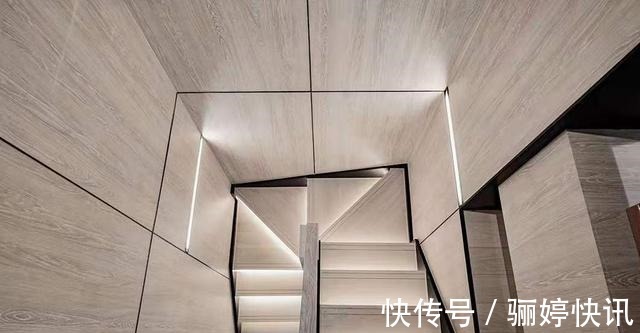 大理石|独身女白领70㎡复式小公寓,两层设计都很迷人,被治愈了!