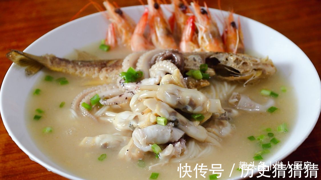 面条|立秋后，碰到这碗面条别手软，学会可以开店，好不好吃就在这碗汤