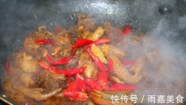 高价买的炒鸡肉秘方,没出锅就香的醉人,隔三差五吃,雷打不动