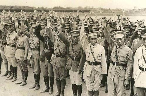 国民革命军东北边防|东北易帜后,张学良手中有多少兵力,东北军结局如何