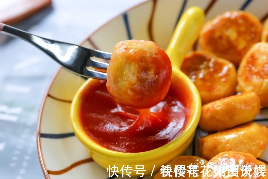 不烤不炖不油炸，孩子每次都光盘！你试试这么做，味道脆嫩香软