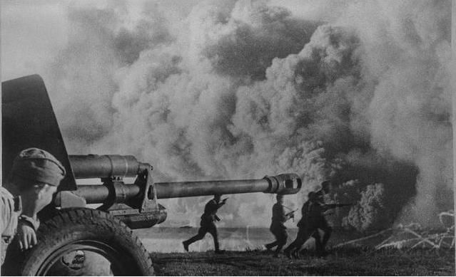 意大利|1943年苏联红军发动代号土星行动神坑意大利被歼灭12万人