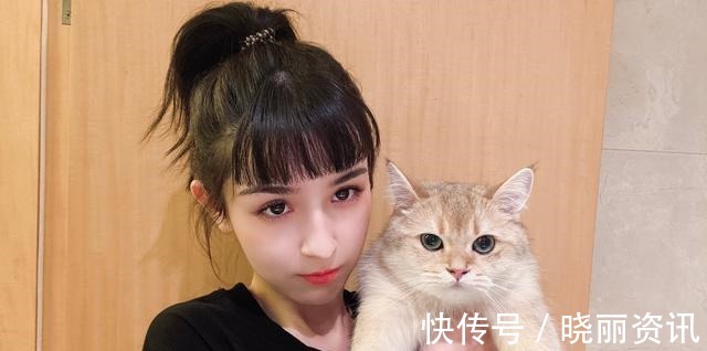 帅气感|哈妮克孜“漫画脸”超上镜!手捧青苹果微低眉,微醺妆惹人怜!