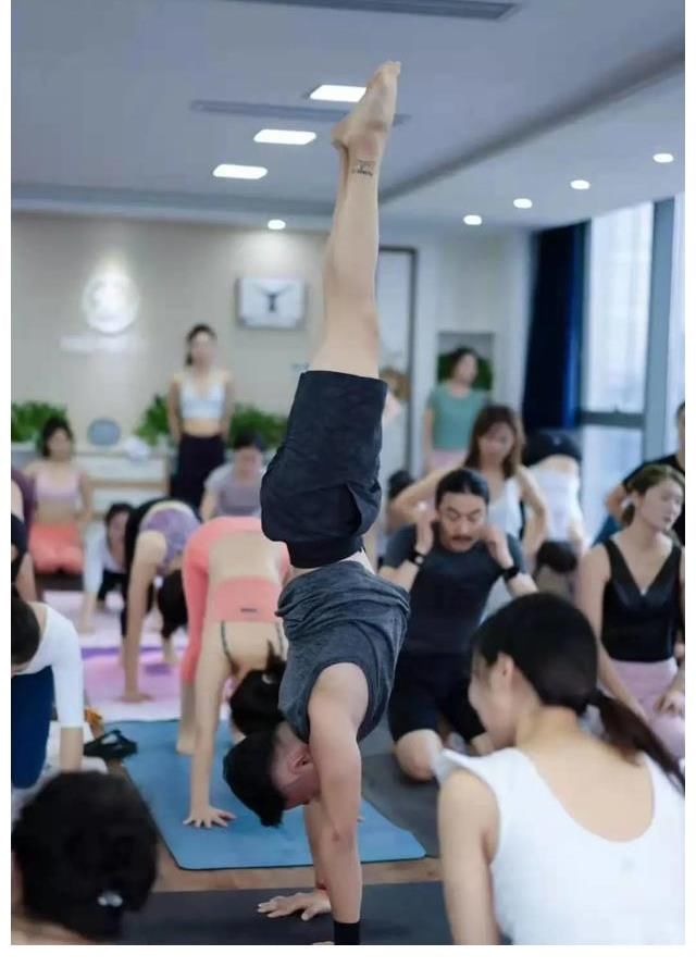 节奏|瑜伽的流动、呼吸，与空间、节奏的逻辑关系