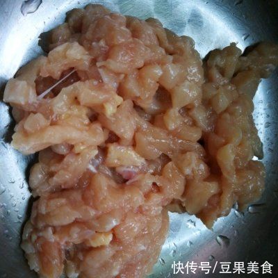  下饭菜-鸡胸肉块香菇豆豉酱