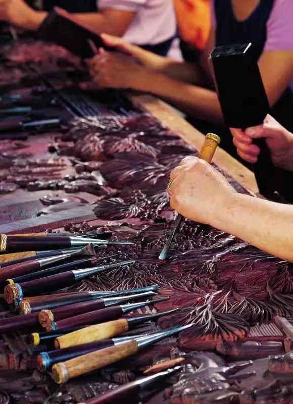  文化|专访企业家陈丽华：紫檀文化传承的穿透力与生命力