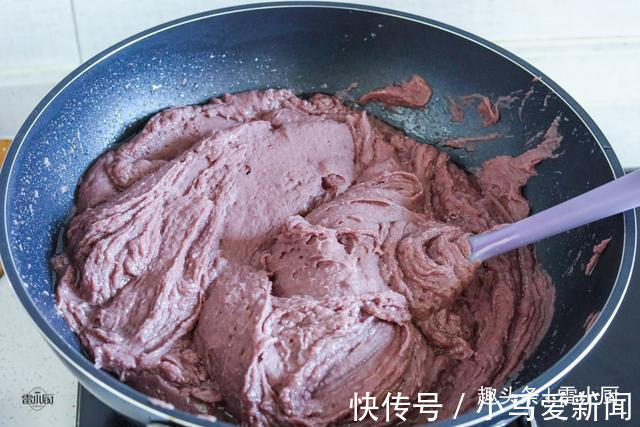 我家豆沙从来不用买，自己做超简单，香甜软糯无添加，放半年不坏