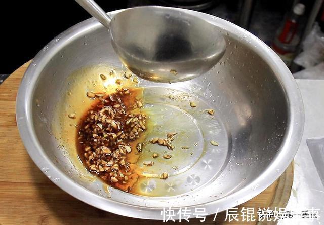 清脆|凉拌莴笋丝清脆有妙招,学会这两个小窍门,口感清脆,营养又开胃