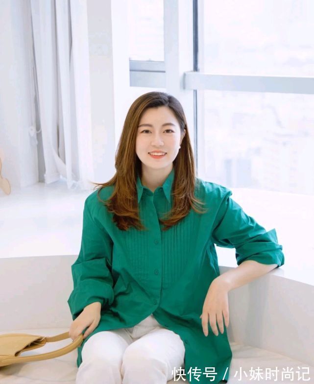 搭配|把简约的衬衫穿对了,不仅精致减龄,还会呈现优雅的气质