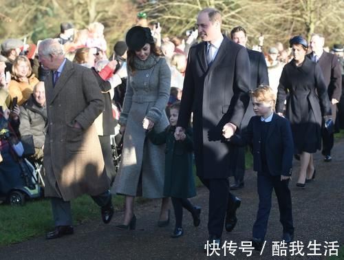 平凡又温馨的幸福:威廉、凯特和孩子们喜欢一家人挤在厨房里做美食