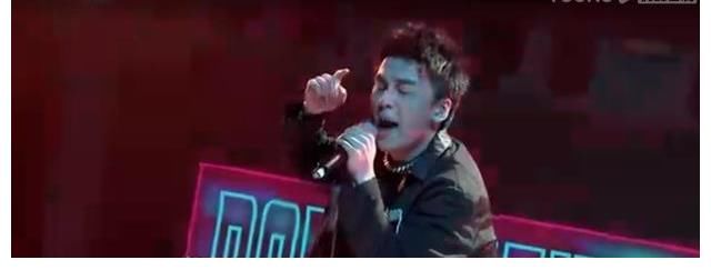 海皮威爾|舞臺(tái)又燃又炸，主唱滿場(chǎng)跑，這首《恭喜》我卻聽出無(wú)限傷感