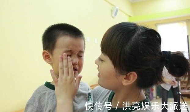 小霞|幼儿园的“新型冷暴力”正在滋生,孩子们默默承受,家长毫无察觉