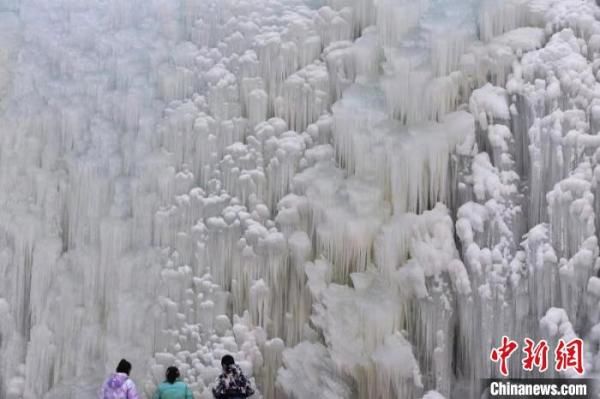 看冰瀑，来甘肃！甘肃临夏自然之力造“冰雪世界”