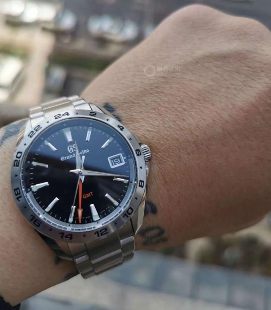 两万多买块石英表，喜欢冠蓝狮的精益求精