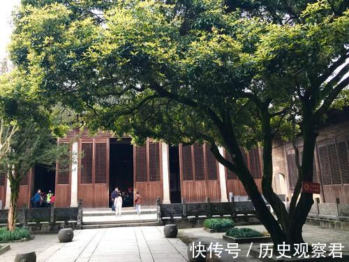 桂花树|俗话“庭院有四树,不贵也能富”,指的是哪四种树?有何寓意?