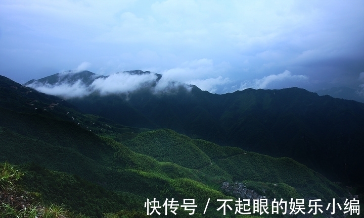 苏轼|苏轼最著名的一首《定风波》,全篇都是名句,读懂就是明白了人生