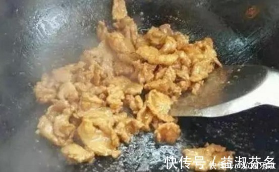 小技巧|不管炒什么肉，只要记住3个小技巧，肉鲜嫩又入味