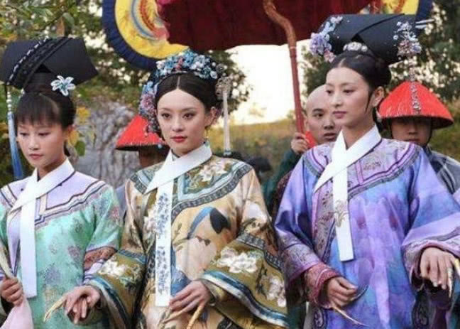 清宫剧|皇宫里面的女人都挂有白布，不仅仅是为了装饰，还有重要作用