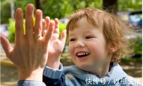 孩子|两岁的孩子到底有多“可怕”？若你娃没有这三个表现，算捡到宝了