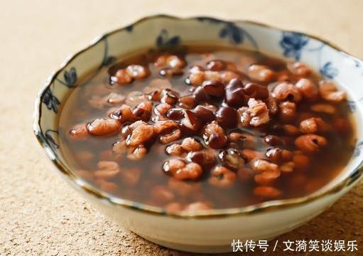  煮红豆时，不用浸泡，不用加碱，学会这种方法，几分钟就煮开花