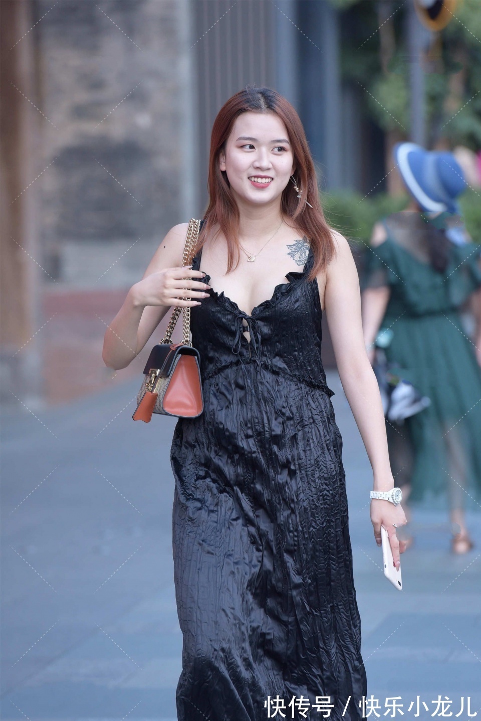 优雅|优雅又胖乎乎的美女,精致,优雅又有女人味,好想去给她买杯奶茶