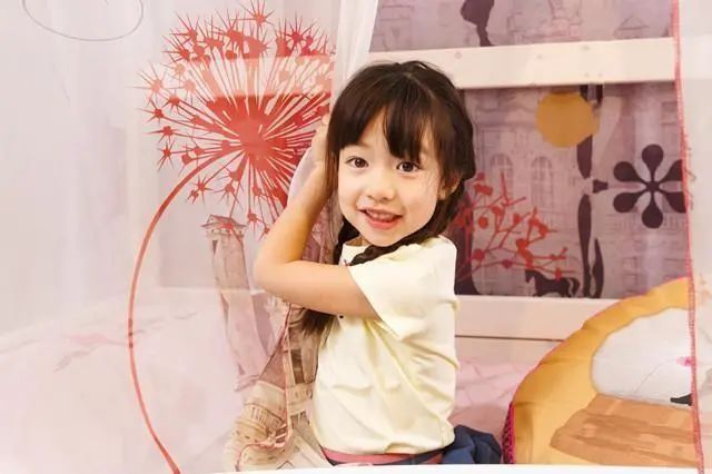 知识|有一种无奈叫：女孩第一次来初潮以为自己得了绝症，真实又尴尬