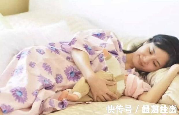 醒来|宝宝吃母乳时,为什么一会儿就睡着,不久后又醒来?答案很暖心