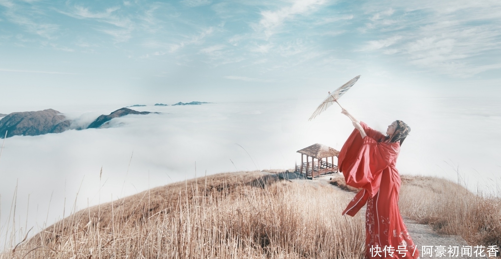 滚滚红尘|诗词丨销魂总在黄昏后,风绕青藤月满庭