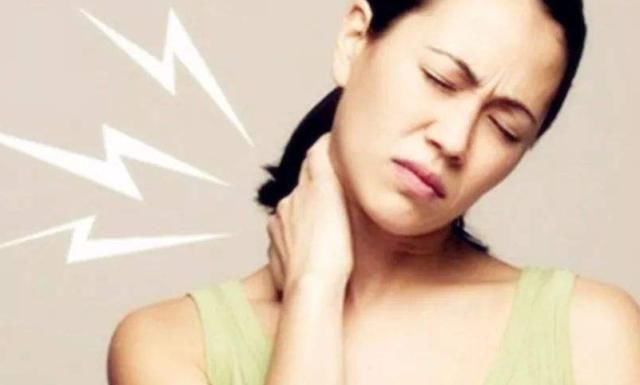 骨头|一转脖子就发出“咔嚓”声，说明什么问题，结果令你想不到