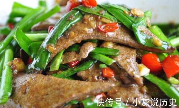 眼疲劳|昨晚暴雨后今天早晨只有个位数温度,孩子多吃暖身菜,暖胃养身