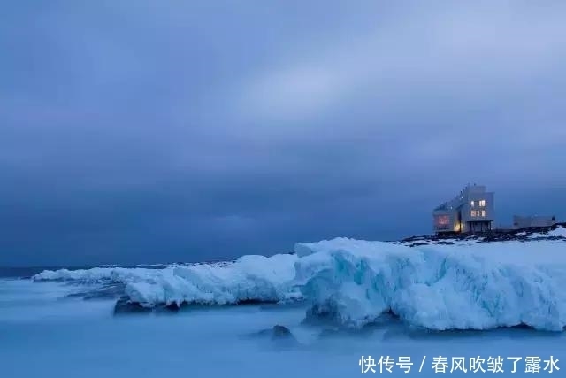 建成|史上最孤独酒店，砸十亿在小岛建成，四周环海，却每年接待2万人