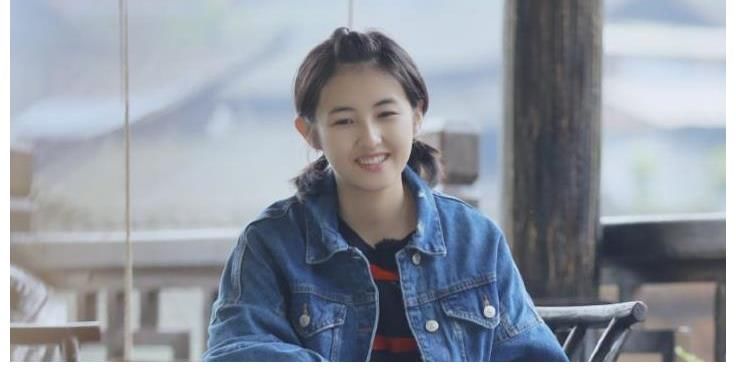 张子枫学霸人设作假？节目组不小心透露出细节，网友：真敷衍！